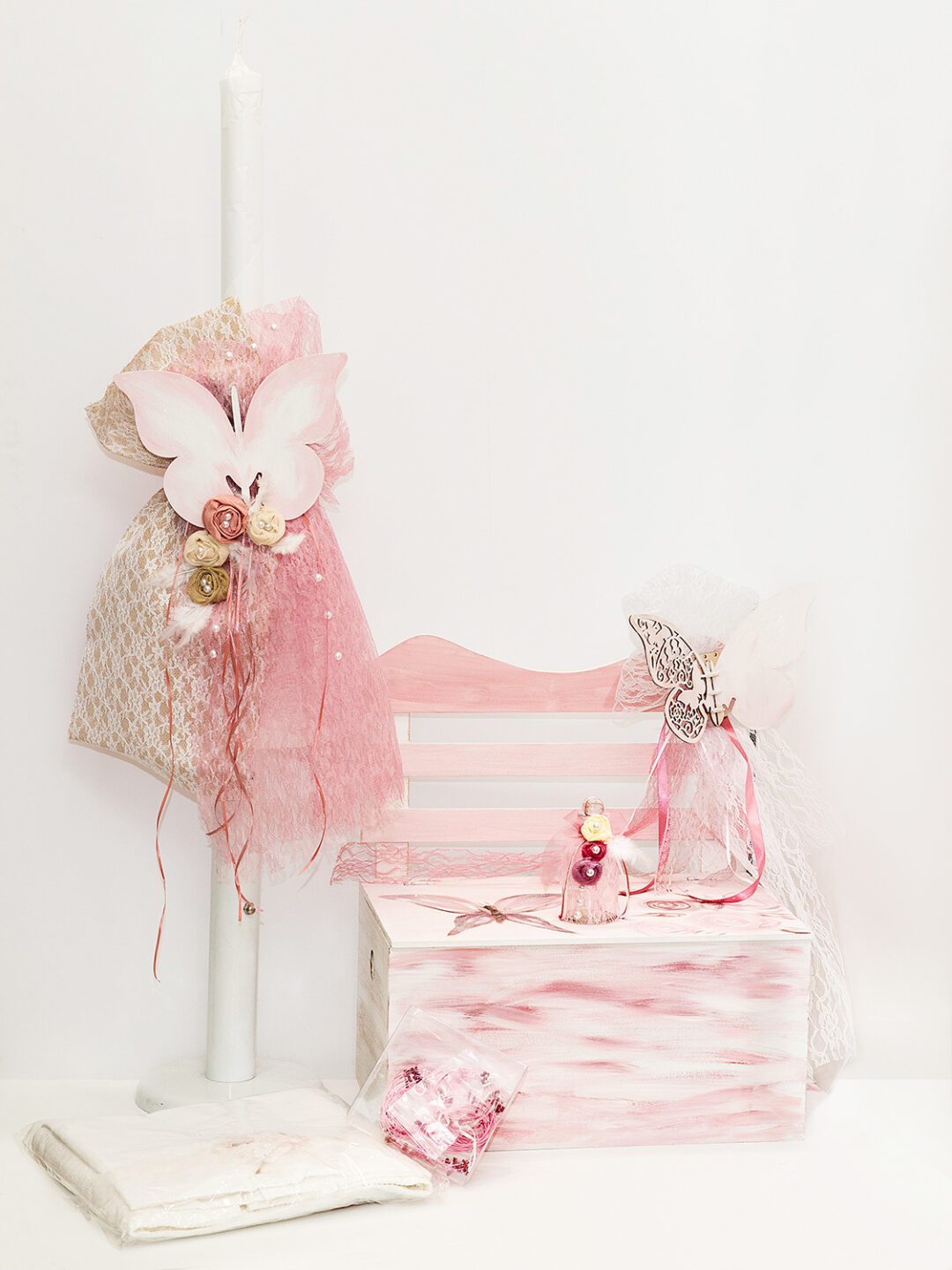 Σετ βάπτισης παγκάκι με θέμα πεταλούδα και λουλούδια