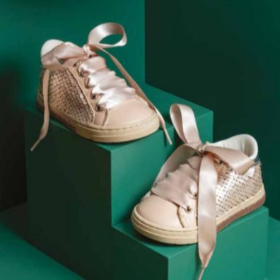 Παιδικά sneakers με παγιέτες σε ροζ χρυσό