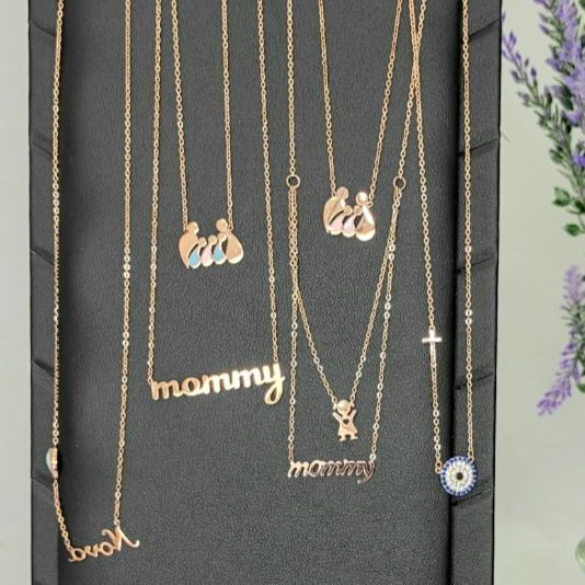 Επίχρυσο κολιέ με σχέδια για τη μαμά και την οικογένεια, αλυσίδα 40 εκ. Χειροποίητη δημιουργία