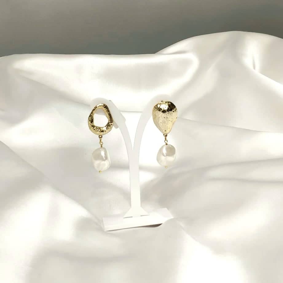 Κρεμαστά σκουλαρίκια με μαργαριτάρια 24 καράτια